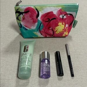 Clinique Makeup Set with Black Eyeliner Mascara and Makeup Remover and Bag NEW